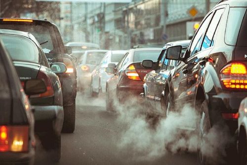 Loại ô tô nào được miễn kiểm tra khí thải từ 15/2/2021