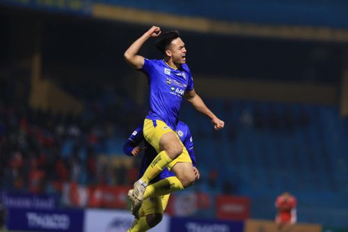 Ghi bàn giúp Hà Nội FC vô địch, Việt Anh chiếm vị trí của Đình Trọng, Duy Mạnh?