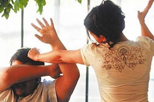 Giả chết để thoát cảnh bị vợ quát mắng ở Ấn Độ