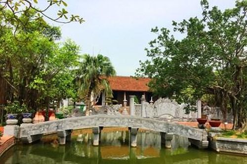 Thăm đền Trạng Trình tôn vinh đạo học