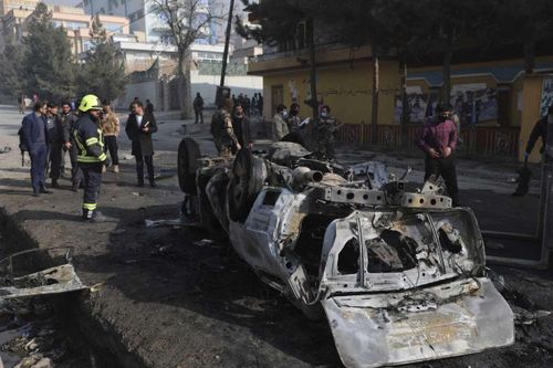 Kabul rung chuyển vì đánh bom