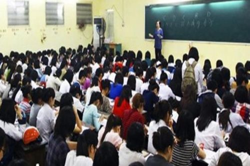Học thêm tràn lan - người lớn muốn trẻ thành 'siêu nhân'?