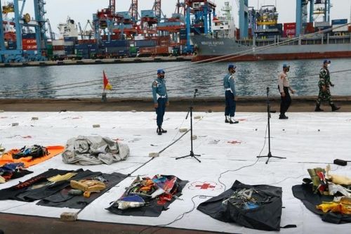 Indonesia đẩy nhanh việc nhận dạng thi thể nạn nhân vụ rơi máy bay