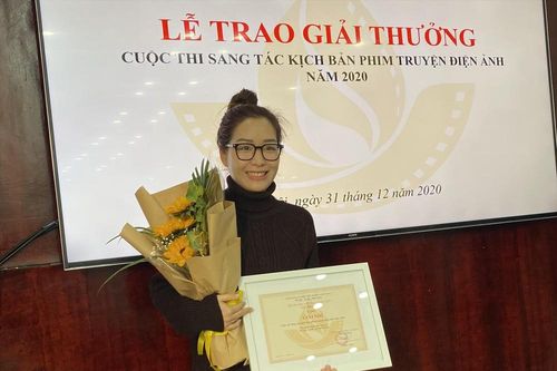 Tay ngang 'ẵm' giải cao