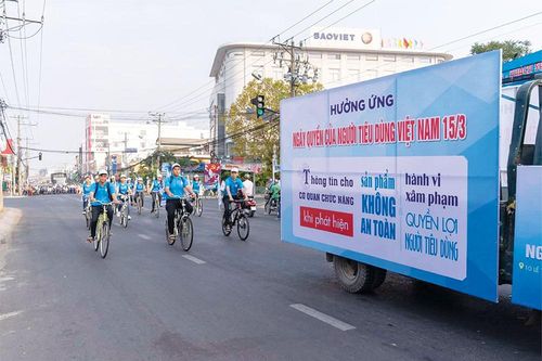 'Người Việt Nam ưu tiên dùng hàng Việt Nam'