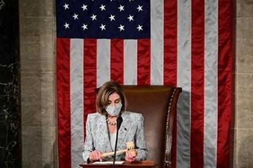 Hạ viện Mỹ tiếp tục nỗ lực 'phế truất' ông Trump