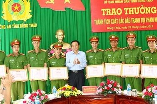Lá cờ đầu trong phong trào thi đua Vì an ninh Tổ quốc ở Đồng Tháp