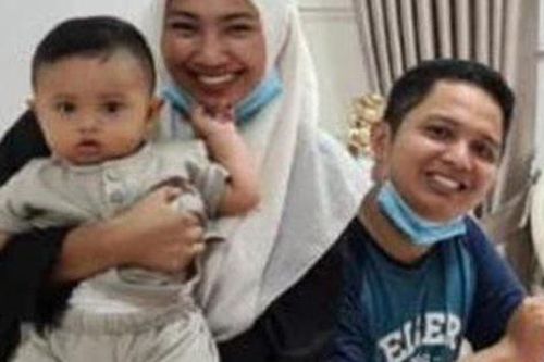 Gia đình có 5 người trên máy bay Indonesia mất tích