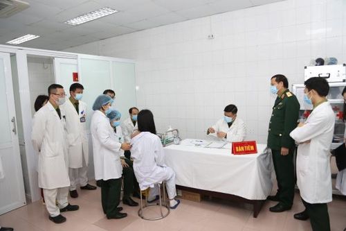 Ngày 12/1, tiêm vắc xin COVID-19 của Việt Nam liều cao nhất cho 3 người tình nguyện