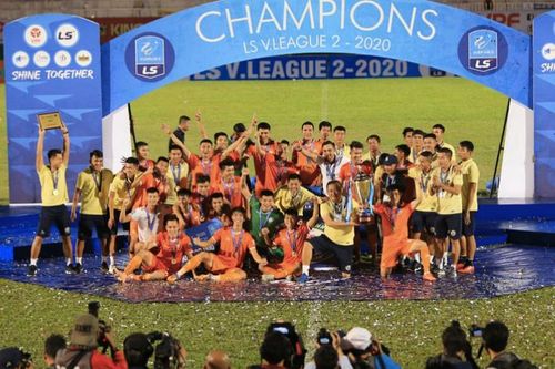 Tân binh Bình Định gây chú ý vòng khai màn V-League 2021