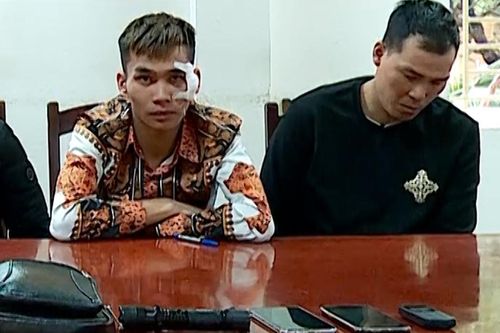 Bộ đôi cướp tài sản 'xe ôm công nghệ' đụng ngay tổ tuần tra Công an phường