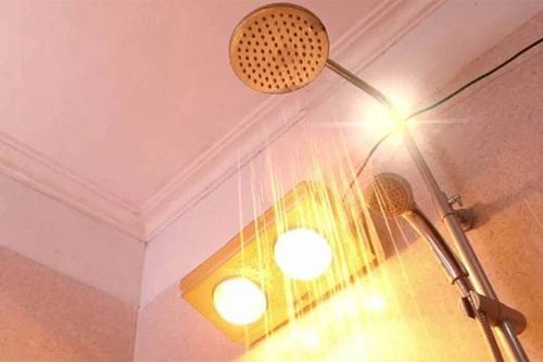 Những lưu ý khi dùng đèn sưởi nhà tắm trong mùa đông