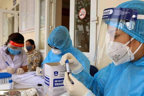 Khởi tố bị can tiếp viên hàng không để điều tra tội lây lan dịch bệnh truyền nhiễm