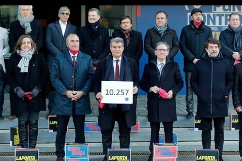 Barcelona: 'Người cũ' Joan Laporta dẫn đầu cuộc đua giành ghế Chủ tịch