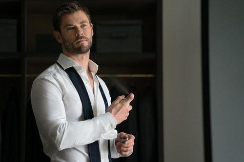 Nam thần Chris Hemsworth trở thành đại sứ toàn cầu của Hugo Boss
