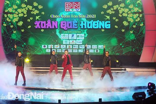 Xuân quê hương mừng năm mới Tân Sửu 2021
