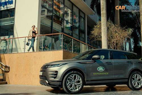 Range Rover Evoque xuống phố cùng cô nàng cá tính
