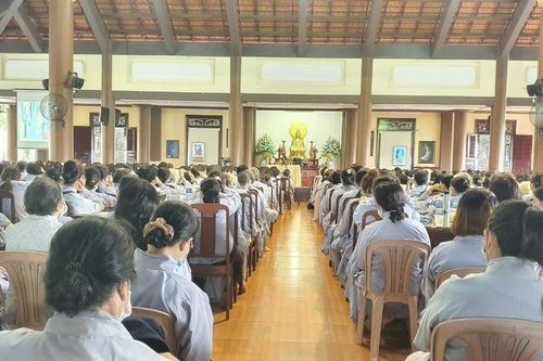 Thiền viện Trúc Lâm Trí Đức Ni tạ pháp khóa tu tĩnh tâm