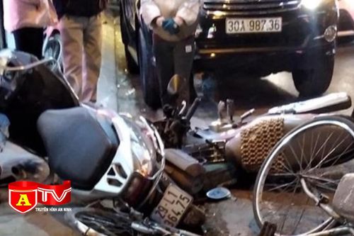 Điều tra vụ tai nạn liên hoàn trên phố Thái Thịnh