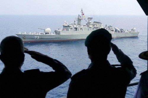 Iran tập trận tên lửa giữa lúc căng thẳng với Mỹ