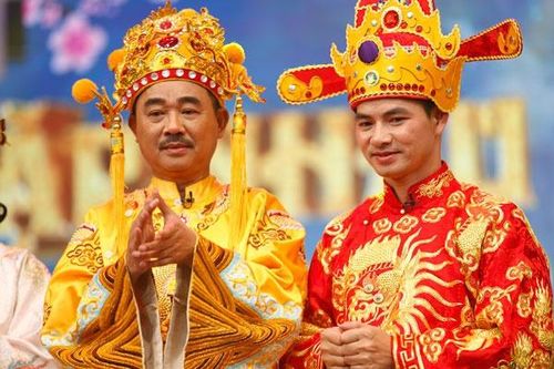 Táo Quân tái xuất để lấy lại giá trị sóng giờ vàng đêm giao thừa?