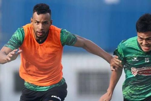 Chuyển nhượng V-League: TPHCM ra mắt tân binh người Brazil