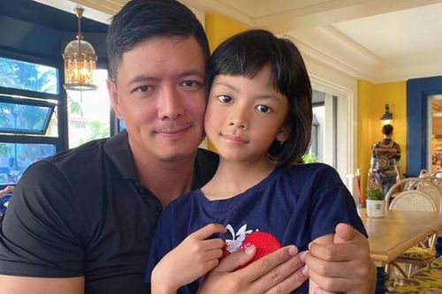 Con gái út giống Bình Minh như đúc, ngày càng xinh đẹp