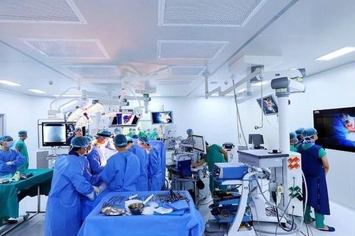 Việt Nam lần đầu thay xương chậu nhân tạo in 3D cho người ung thư xương