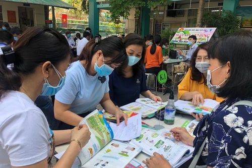 TP.HCM: 2 tiêu chí chọn sách giáo khoa trong cơ sở GD phổ thông