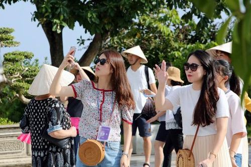 'Cuộc thi' bất đắc dĩ, để sống sót không được buông tay