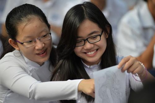 Đề thi học sinh giỏi Toán lớp 9 của Hà Nội