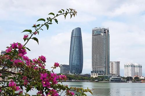 Hai nhóm nhà đầu tư nước ngoài đề nghị tài trợ nghiên cứu xây dựng Đề án 'Đà Nẵng - Trung tâm tài chính quy mô khu vực'