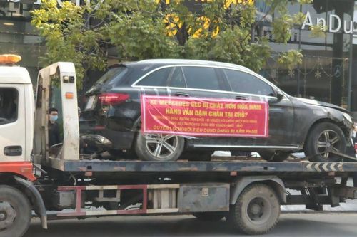 Mercedes Benz có quyền khiếu nại kết luận giám định cháy xe của công an?