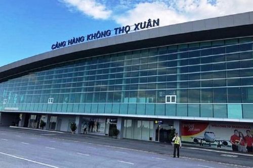 Đang bị cấm bay nhưng vẫn sử dụng chứng minh nhân dân giả để lên máy bay