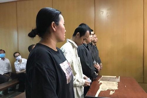 Bị phạt tù vì sản xuất bao cao su giả