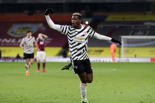 Thắng nghẹt thở Burnley, MU leo lên đầu bảng