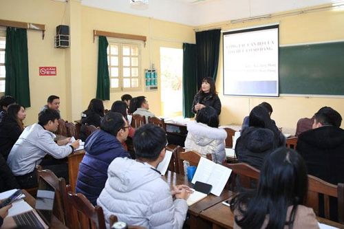 Thành ủy Hà Nội: Tập trung tạo nguồn cán bộ
