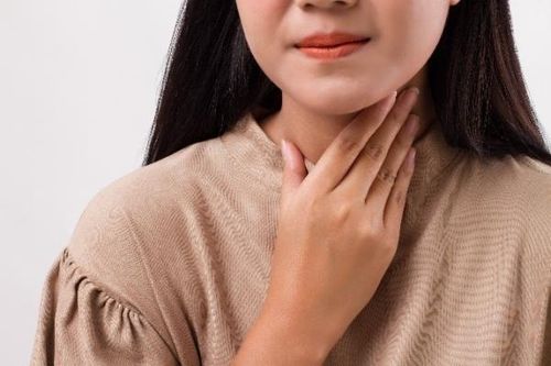 Ưu điểm của viên ngậm kháng khuẩn trong điều trị đau họng, viêm họng