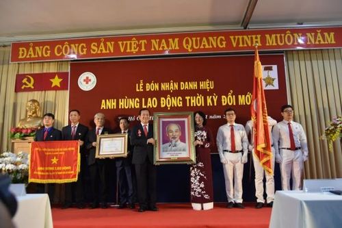 Bệnh viện Nhân dân 115 TP.HCM: Đón nhận nhiều danh hiệu cao quý