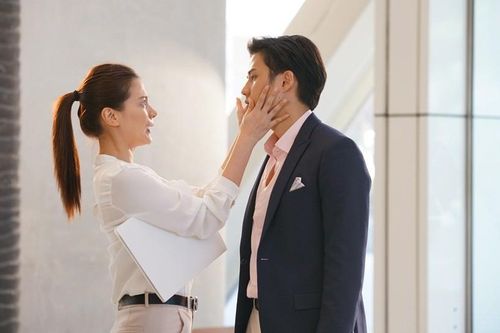 Tìm được người yêu mới giỏi hơn, đẹp hơn chính là cách trả thù người yêu cũ cao tay nhất