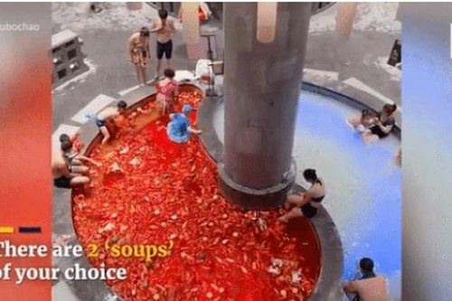 Bể nước nóng giống hệt 'nồi lẩu 2 ngăn' hấp dẫn