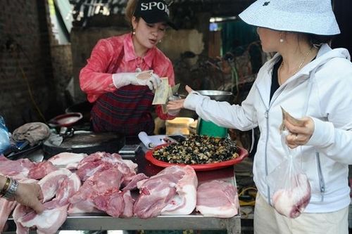 Giá heo hơi hôm nay 14/1: Tiếp tục tăng từ 1.000 - 2.000 đồng/kg