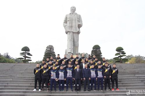 Sông Lam Nghệ An xuất quân V.League 2021 trong lặng lẽ