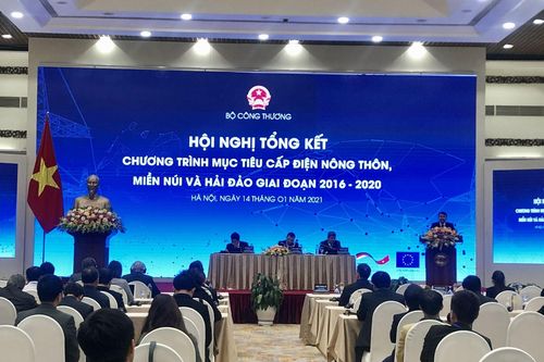 Cấp điện lưới cho 99,53% dân số là thành tựu nổi bật của Việt Nam