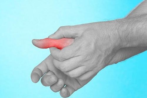Chăm sóc sức khỏe mùa lạnh: Bác sĩ khuyến cáo 3 vùng 'sống còn' càng che kín càng khỏe