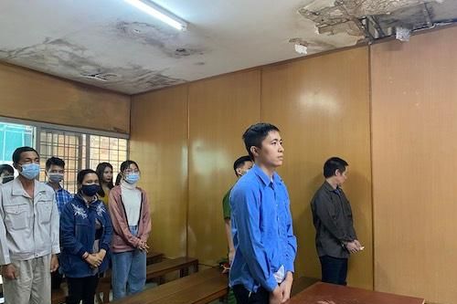 Mua 4 viên thuốc lắc về chơi thanh niên lãnh ngay án tù