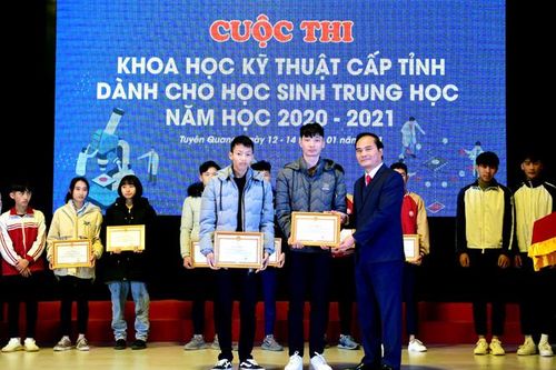 Bế mạc Cuộc thi Khoa học kỹ thuật dành cho học sinh trung học