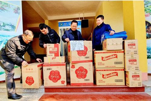 Quan tâm chăm lo Tết cho người lao động