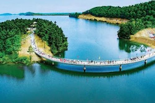 Hà Tĩnh: Thành lập tổ công tác nhằm hỗ trợ thủ tục các Dự án của Tập đoàn TH