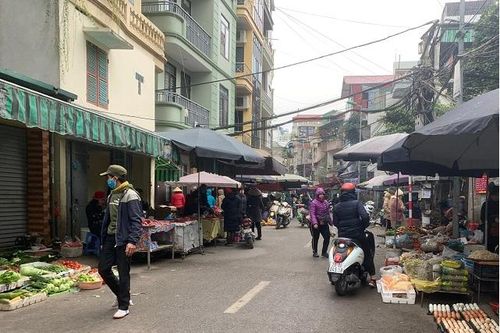 Bùng phát vi phạm trật tự đô thị dịp cuối năm
